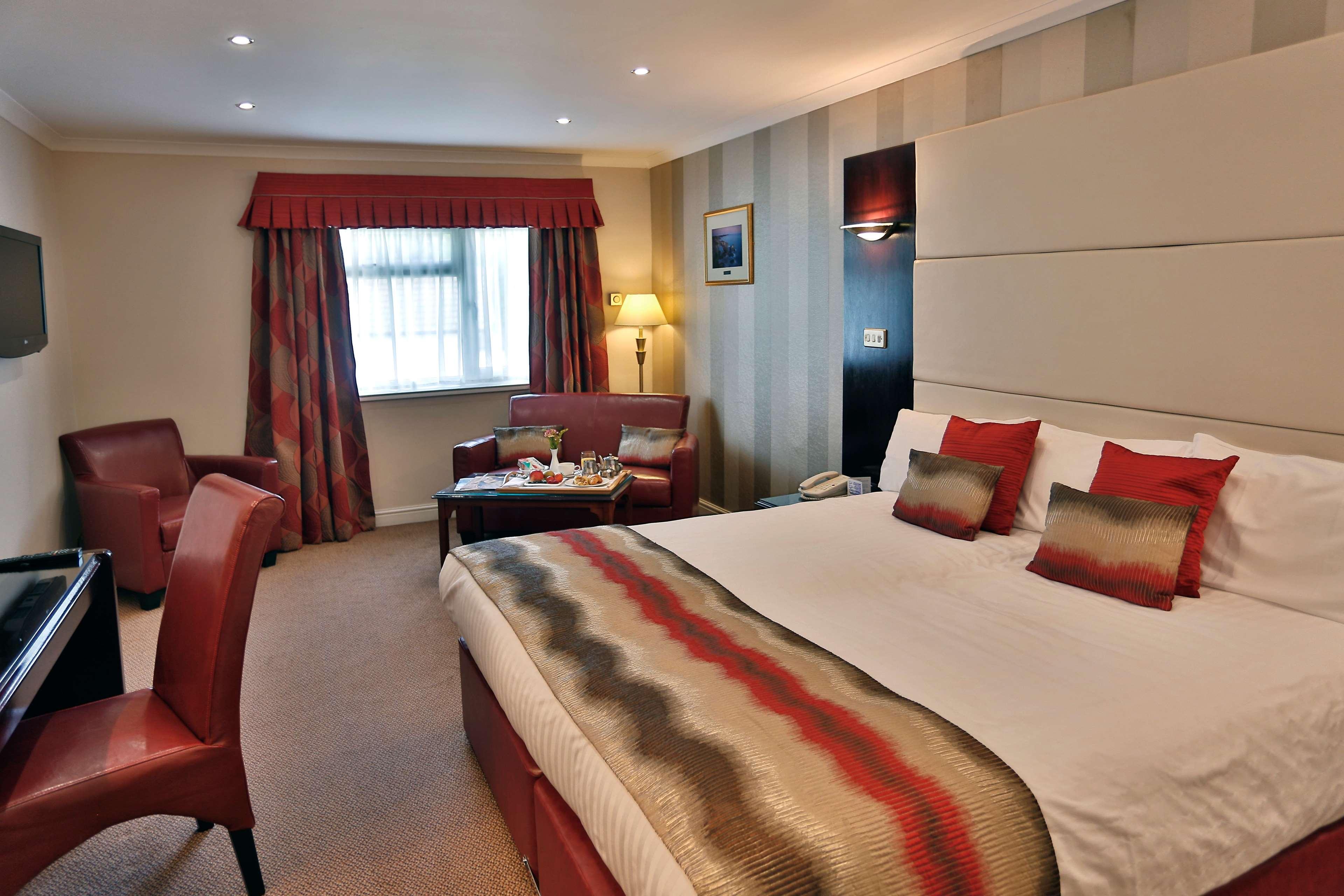 Best Western Premier Heronston Hotel & Spa Bridgend  Buitenkant foto