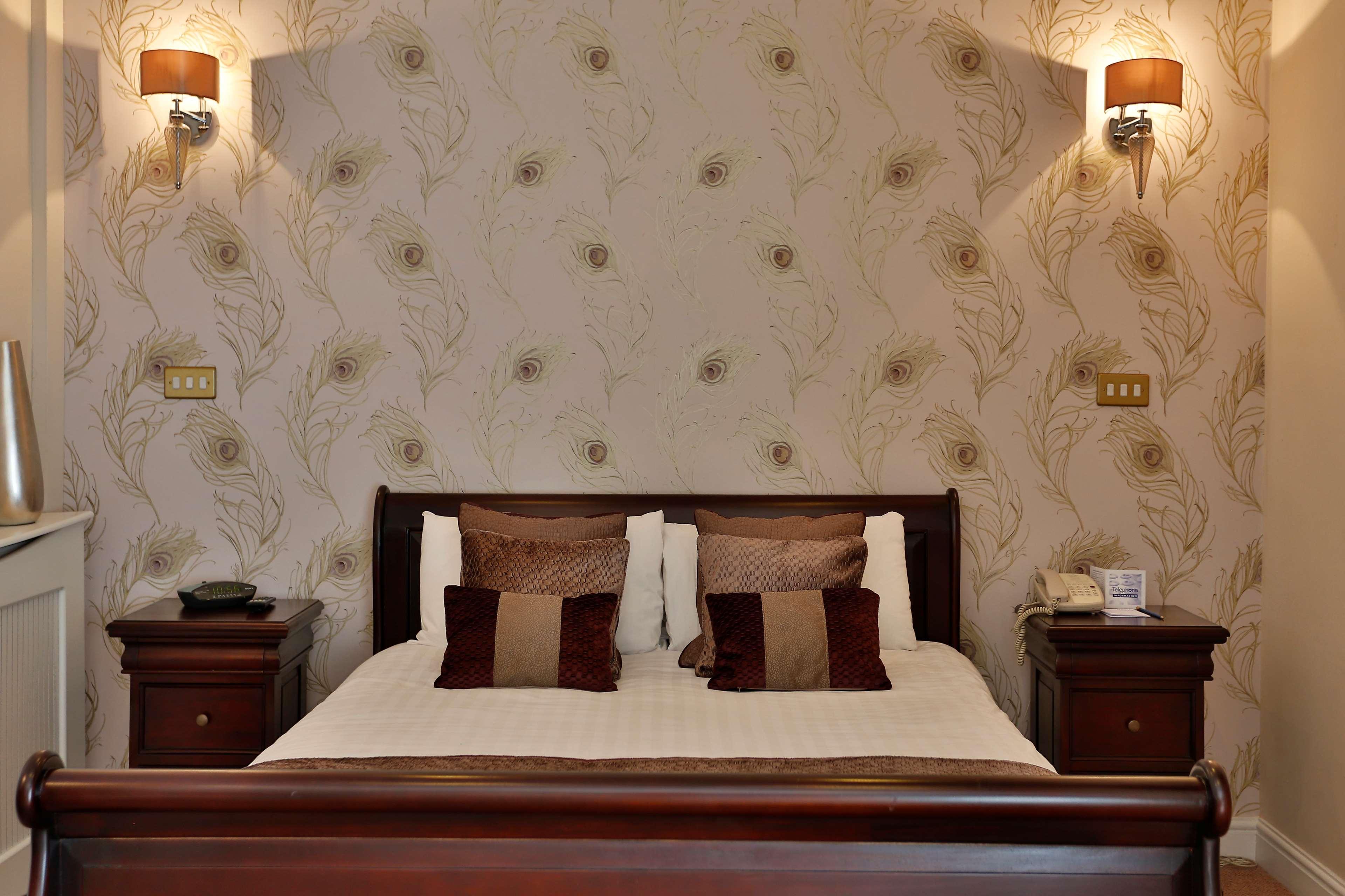 Best Western Premier Heronston Hotel & Spa Bridgend  Buitenkant foto
