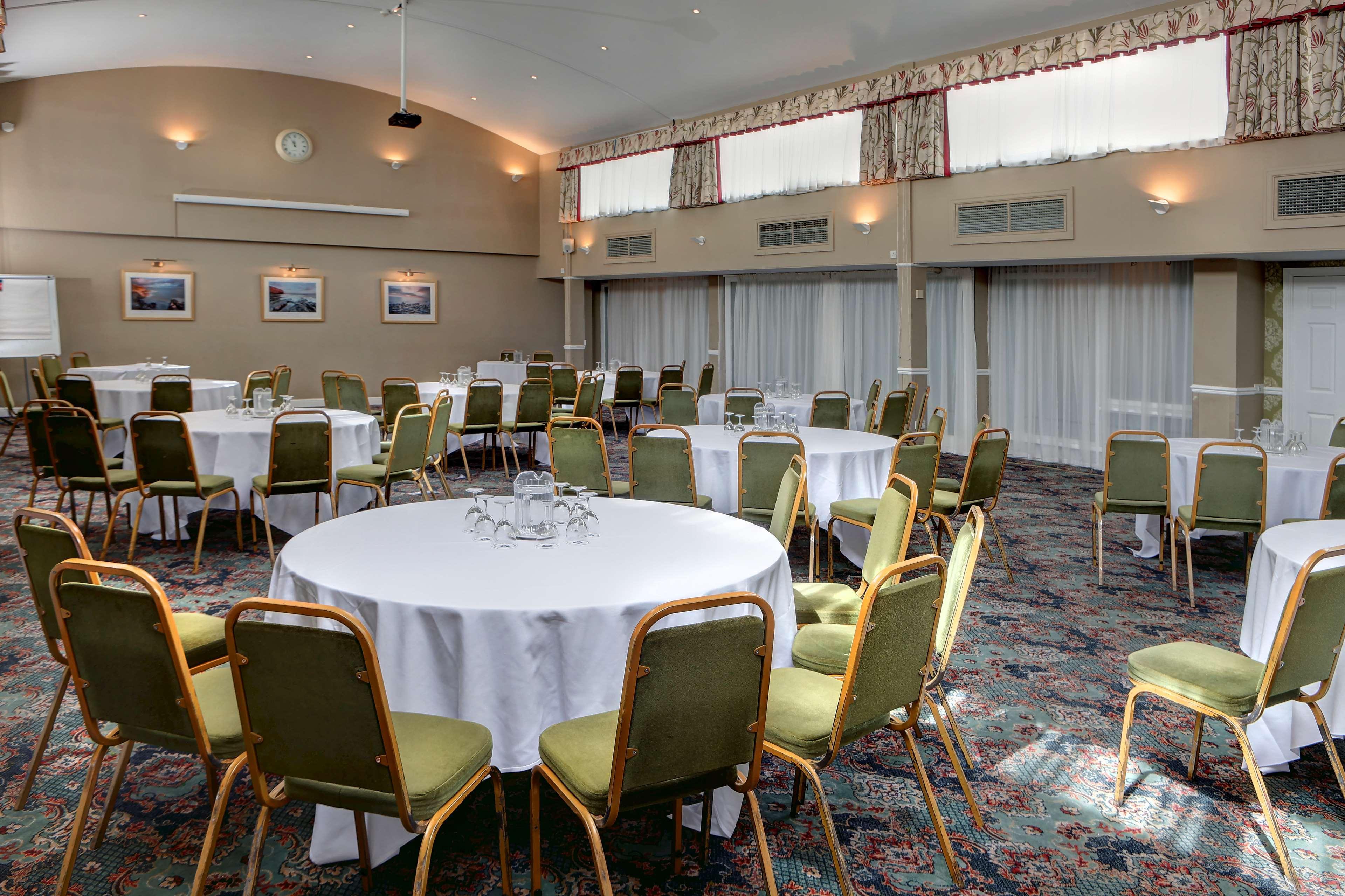 Best Western Premier Heronston Hotel & Spa Bridgend  Buitenkant foto