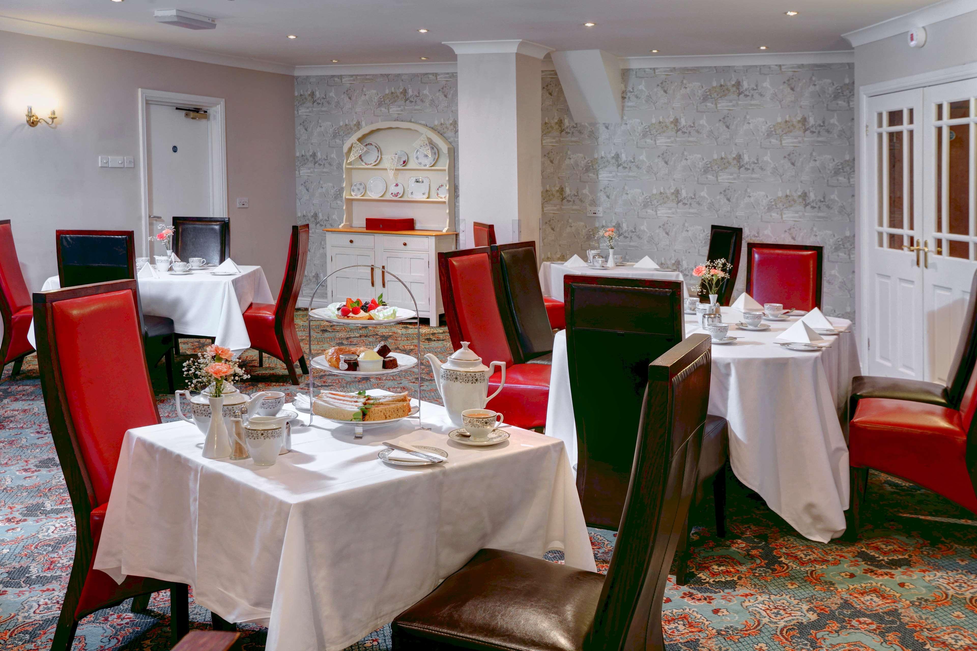 Best Western Premier Heronston Hotel & Spa Bridgend  Buitenkant foto