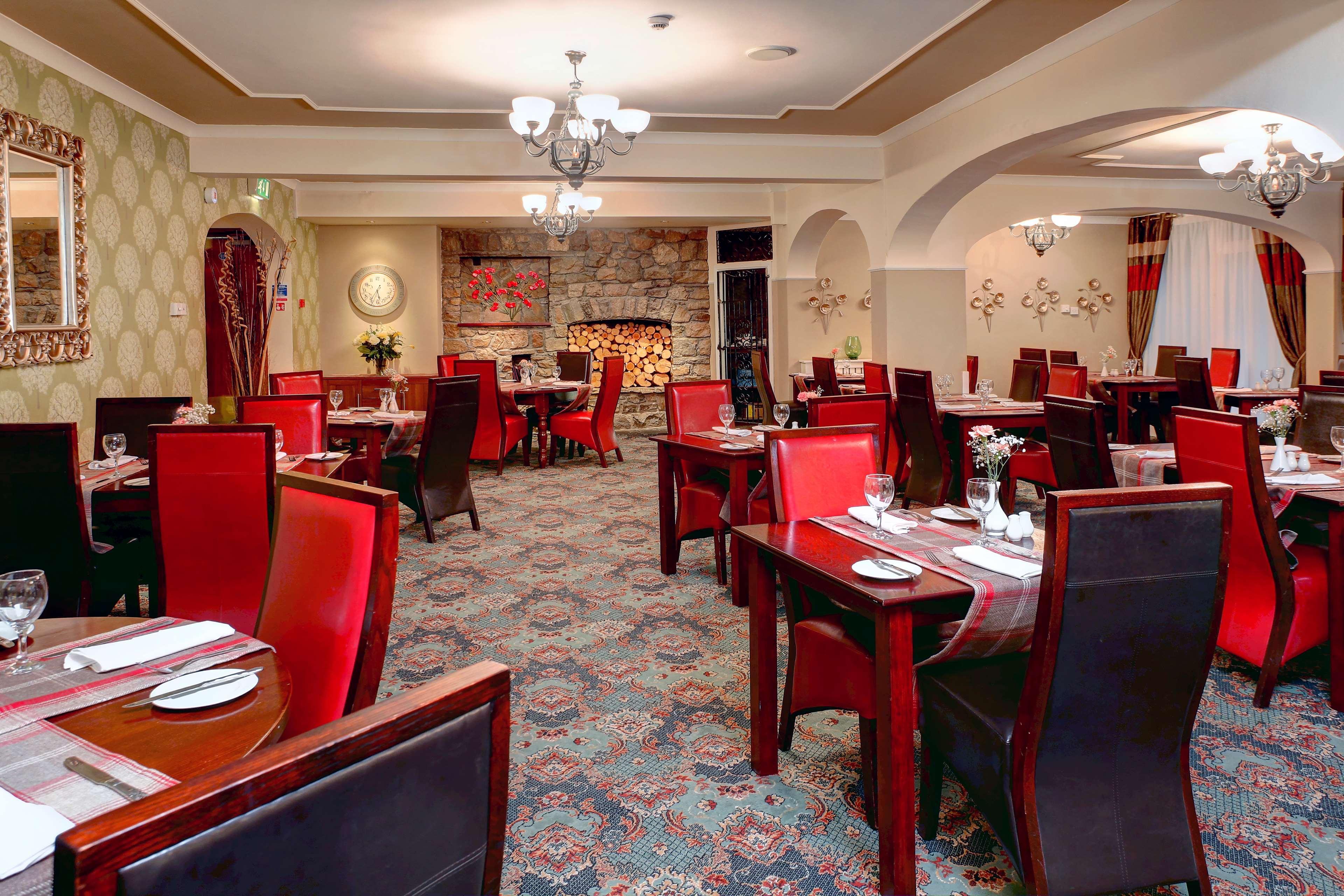 Best Western Premier Heronston Hotel & Spa Bridgend  Buitenkant foto