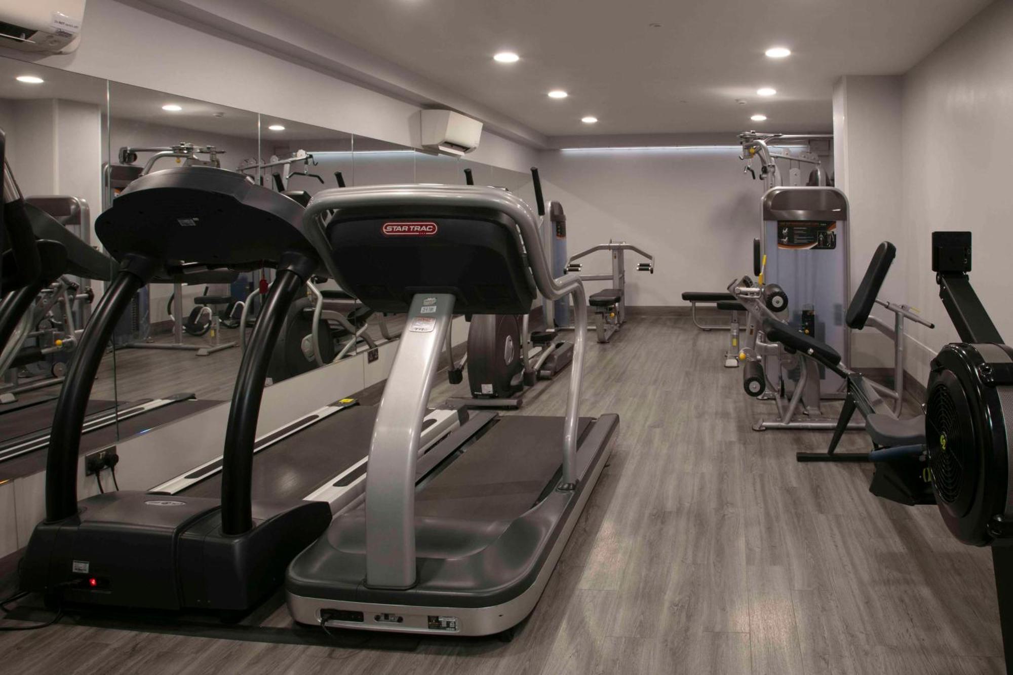 Best Western Premier Heronston Hotel & Spa Bridgend  Buitenkant foto