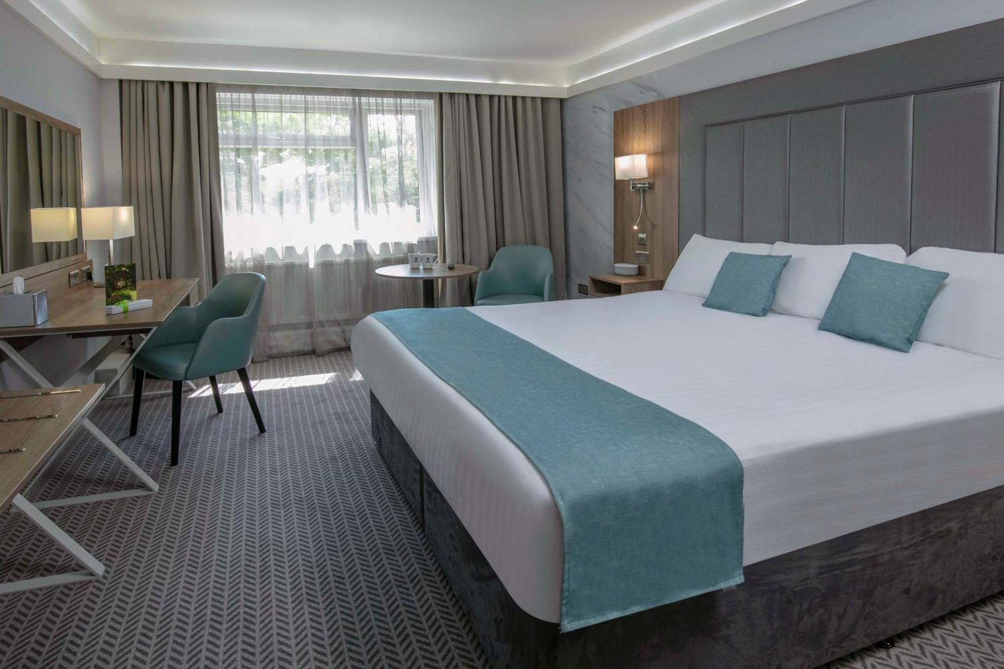 Best Western Premier Heronston Hotel & Spa Bridgend  Buitenkant foto