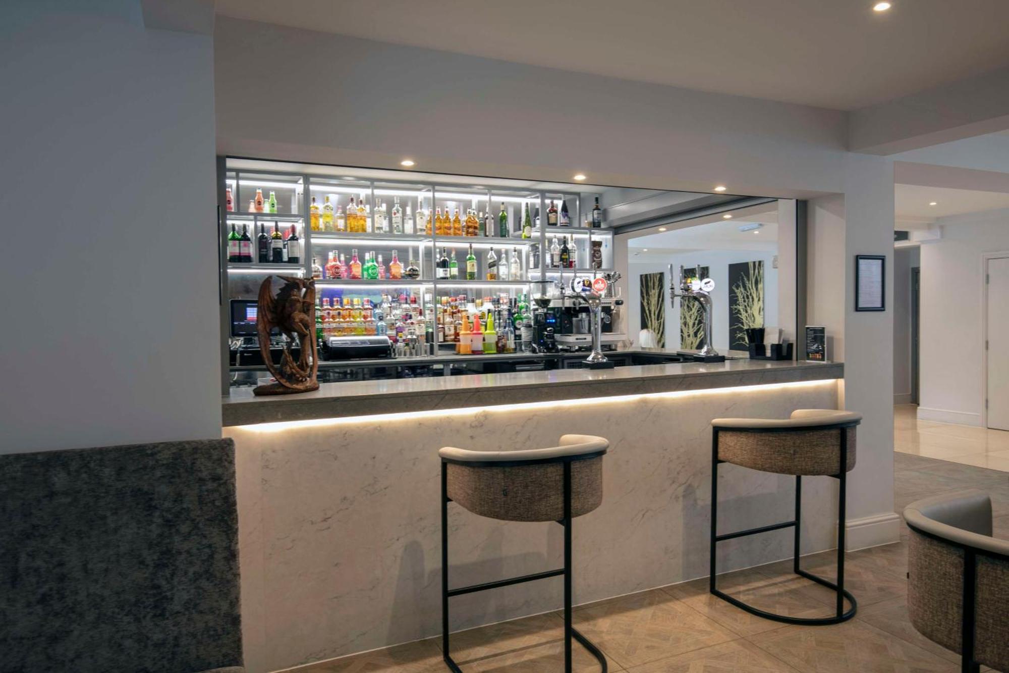 Best Western Premier Heronston Hotel & Spa Bridgend  Buitenkant foto