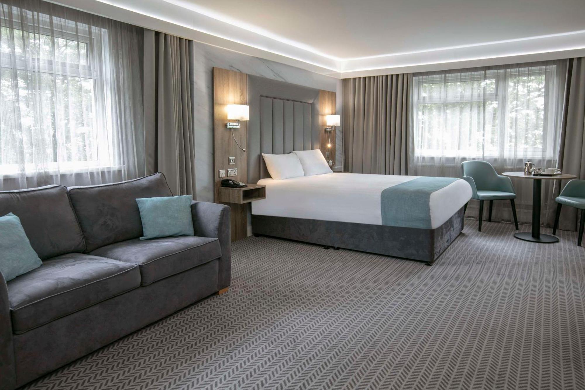 Best Western Premier Heronston Hotel & Spa Bridgend  Buitenkant foto