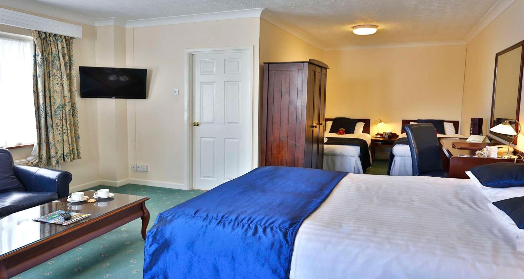 Best Western Premier Heronston Hotel & Spa Bridgend  Buitenkant foto